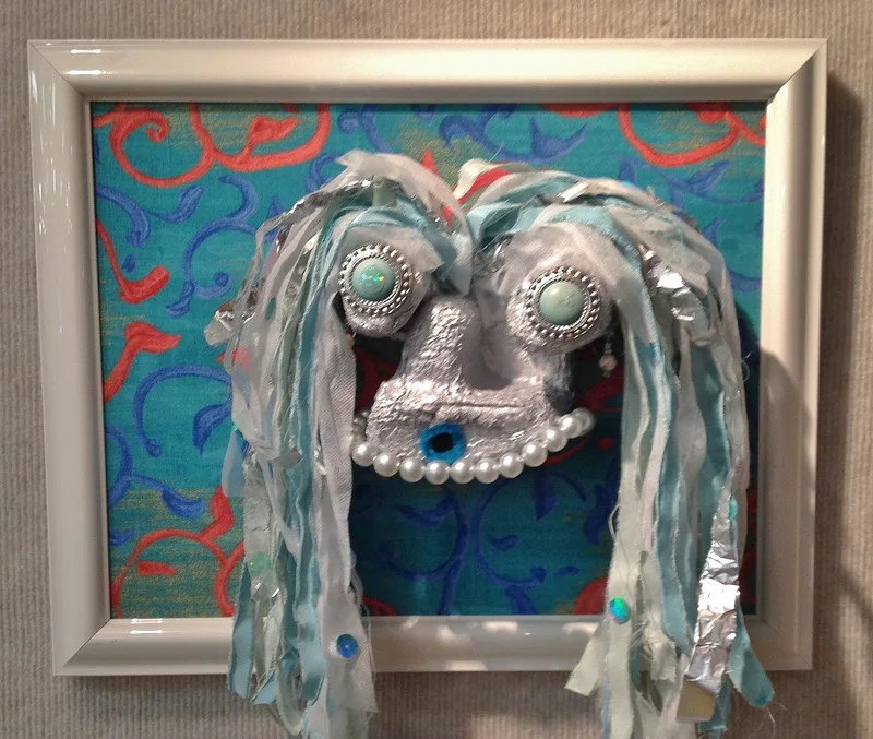 Spectral Gaze Meets Ornament